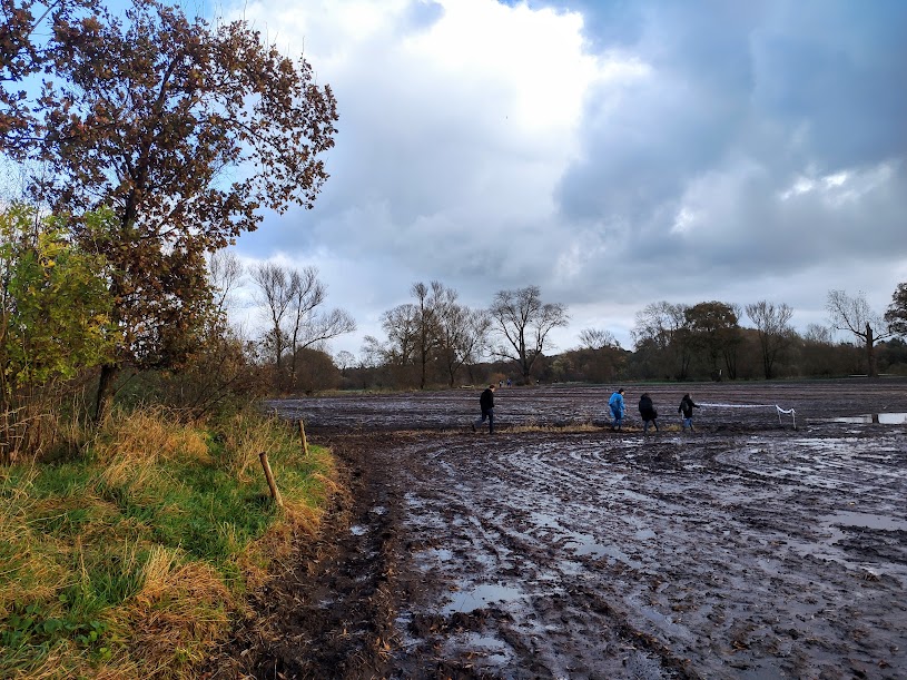 Smokkeltocht: lekker door de drek