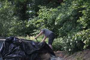 Column in vakblad de Boerderij: ‘Zo ruimen wij oud kuilplastic op’